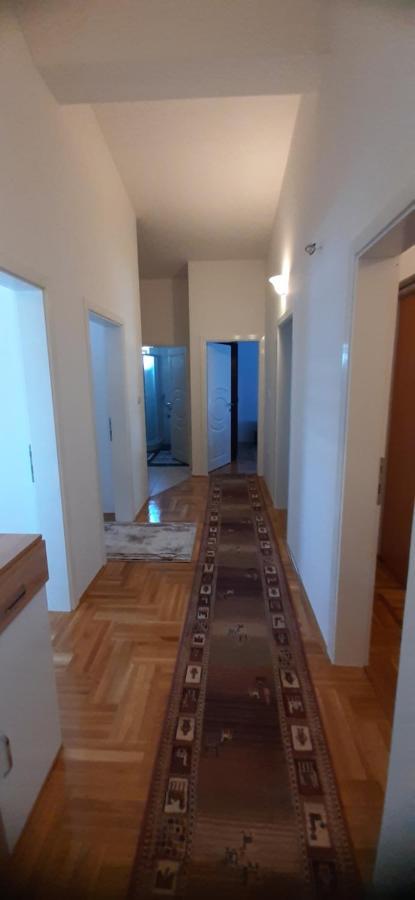 סוטומורה Apartmani Paradise מראה חיצוני תמונה